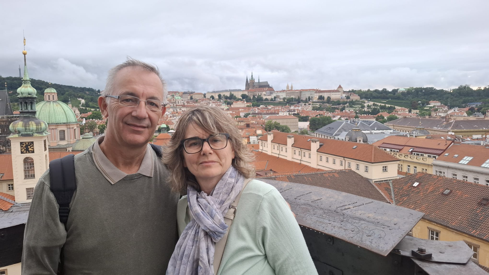 flavio-moira-la-perla-apartments